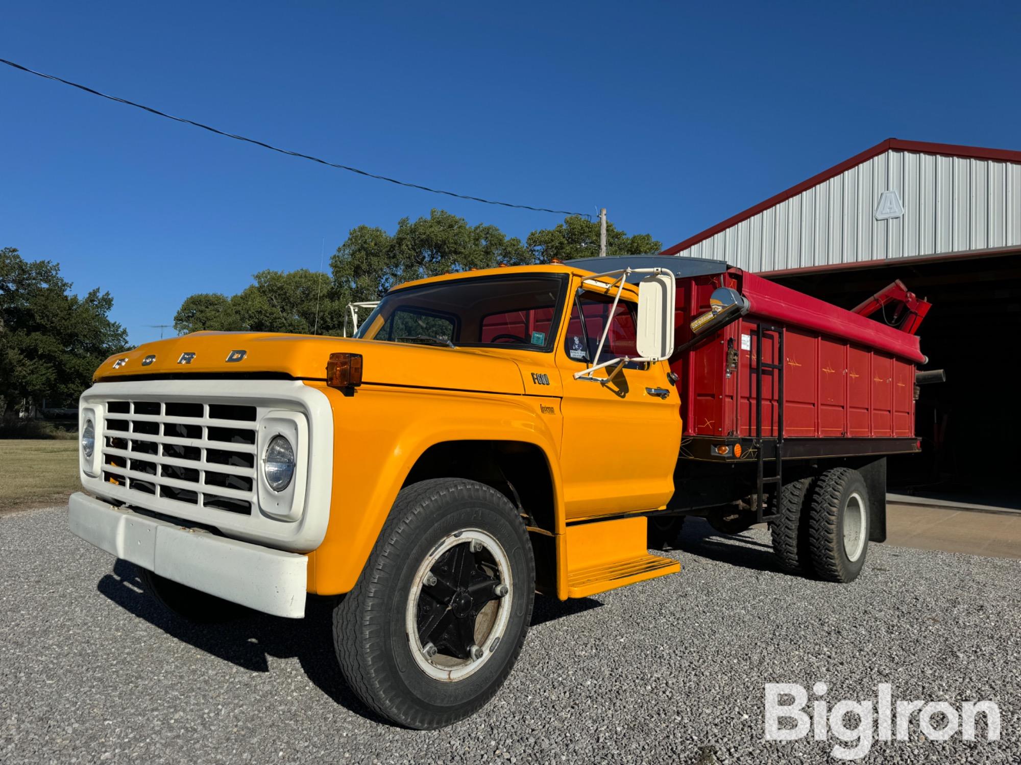 1975 Ford F600 S/A Grain Truck 