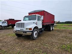 1999 International 4900 T/A Grain Truck 