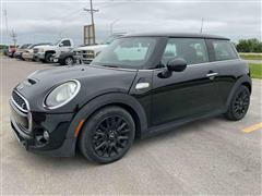 2017 Mini Cooper Hardtop 2-Door Hatchback 