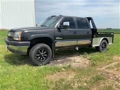 2003 Chevrolet Silverado 2500 HD LT 4x4 Crew Cab Flatbed Pickup 