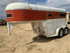 1982 Imperial T/A 2 Horse Livestock Trailer 