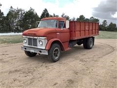 1968 Ford 700 S/A Grain Truck 