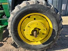 items/c1cecc8acbc8ed11a81c6045bd4b1cce/1983johndeere42502wdtractorwloader_8446550218b845c2b3714b67e1a95736.jpg