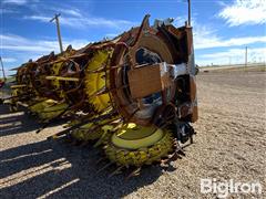 2022 John Deere 772 SPFH Rotary Forage Header 