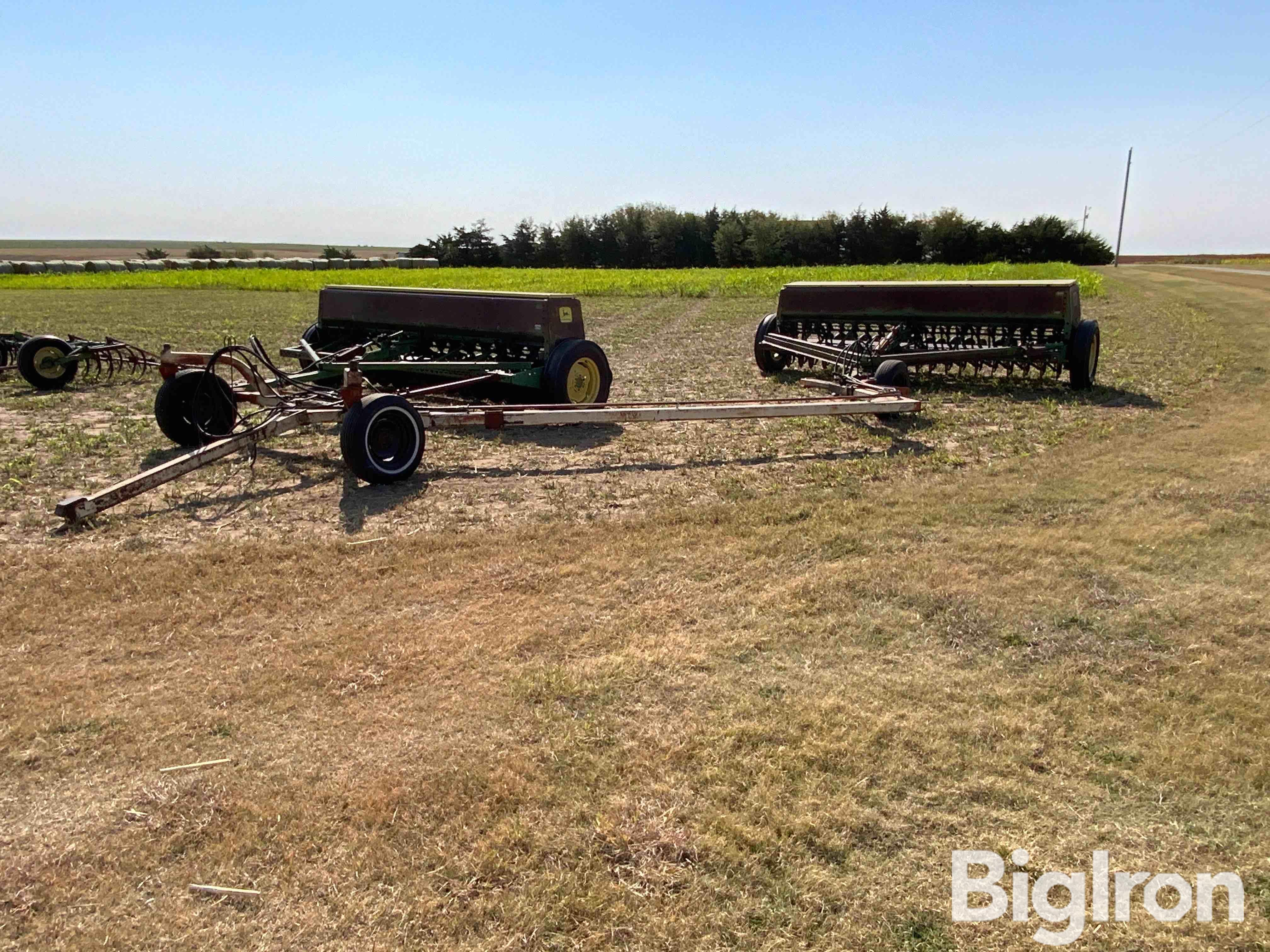 John Deere 8200 Double Drills 