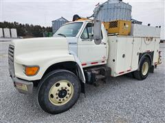 1996 Ford F800 S/A Service Truck 