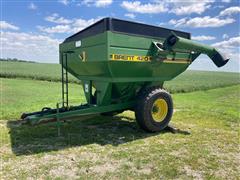 Brent 420 Grain Cart 