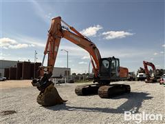 Hitachi ZX200LC-3 Excavator 