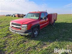 2003 Chevrolet Silverado 3500 2WD Extended Cab Dually Utility Truck 