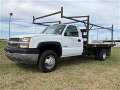 2004 Chevrolet Silverado 3500 2WD Flatbed Dually Pickup 