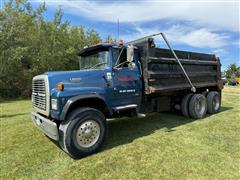 1993 Ford LT8000F T/A Dump Truck 