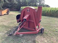 International 600 Silage Blower 