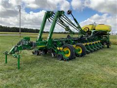 2014 John Deere 1770NT CCS 24R30 Planter 