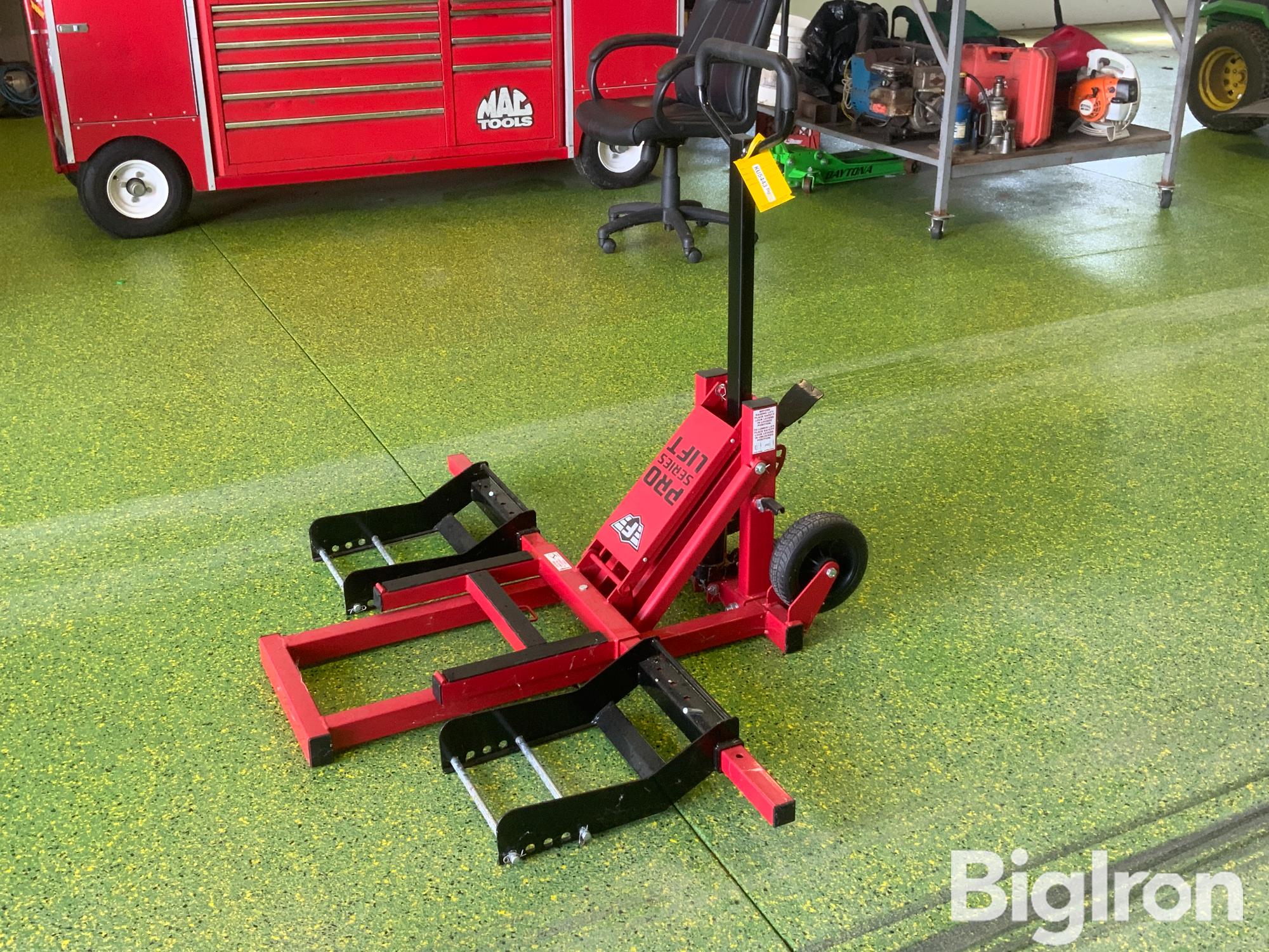 Fischer Pro Series Mower Lift 