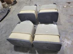 items/c33f98d1beb3ed119ac400155d423b69/kinze2600fiberglassseedboxes-4_43fd911110654939840e403f89f378e3.jpg