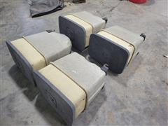 items/c33f98d1beb3ed119ac400155d423b69/kinze2600fiberglassseedboxes-4_c5eacaa971274e47949cd938d0e41451.jpg