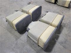 items/c33f98d1beb3ed119ac400155d423b69/kinze2600fiberglassseedboxes-4_d274958dd4954a03bc9abcdb0cab5e04.jpg