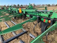 items/c35768e24725eb11844100155d72dfd2/johndeere980fieldcultivator-43_f36b360a818143858c58c17f45f4a682.jpg