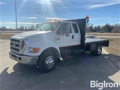 2006 Ford F650 XLT Super Duty Pro Loader S/A Flatbed Truck 