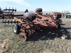 International 470 20' Disk Harrow 