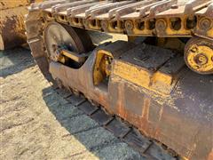 items/c3daab298913ee11a81c000d3a3cac62/caterpillar963trackloader-3_aa533541d9b94c99b0eb9513cc7848f8.jpg