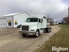 1999 International 9200 T/A Truck Tractor 