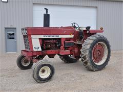 1975 International 766 2WD Tractor 