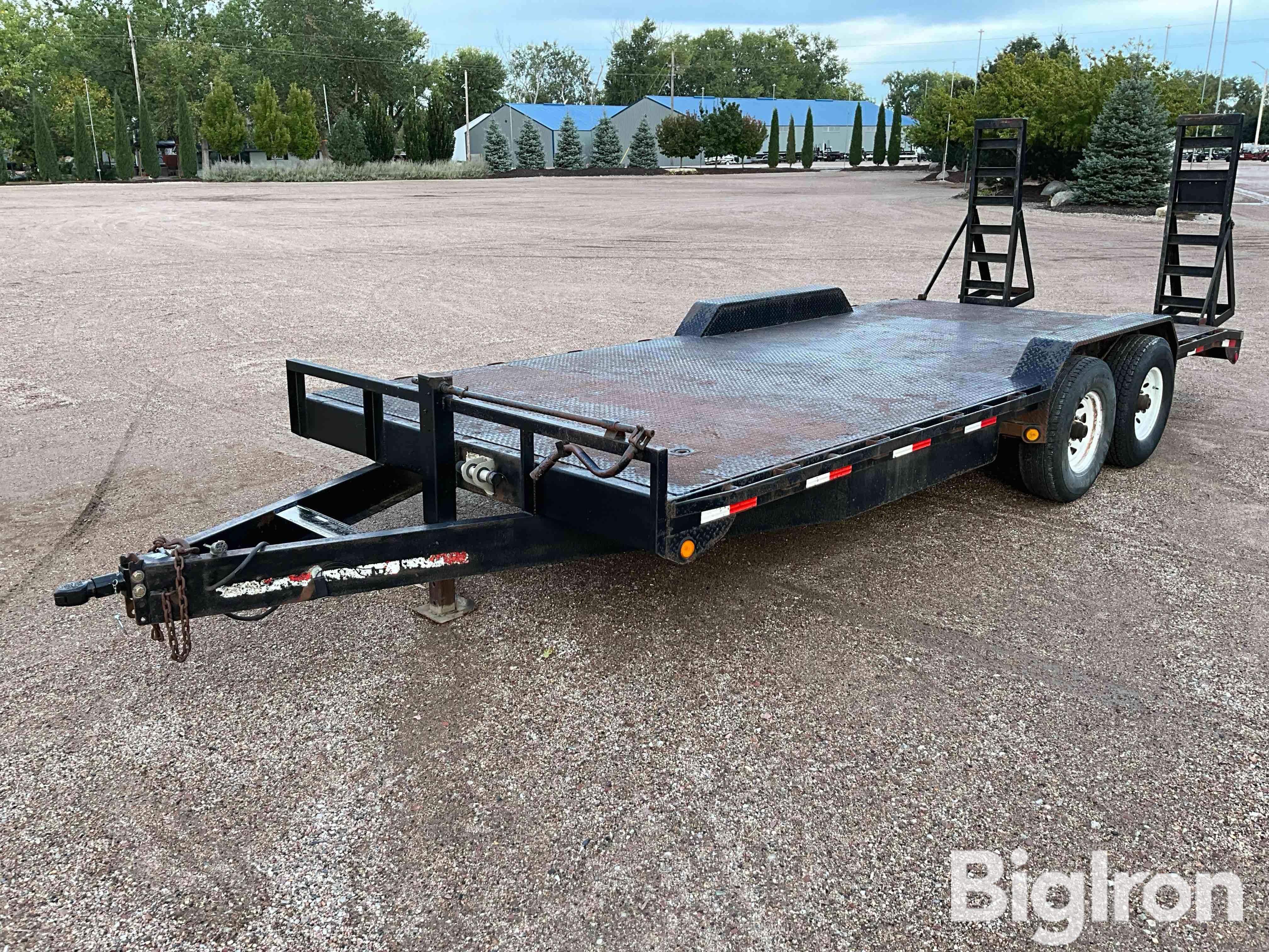 2006 PJ 20’ T/A Flatbed Trailer 