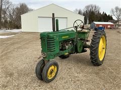 1944 John Deere B 2-Cylinder 2WD Tractor 