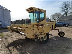 New Holland 1116 Windrower 