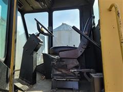 items/c4ddcf73c99eeb1189ee00155d424509/newholland1116windrower-2_bd530d653d314d3c9bbf84d3bf400274.jpg