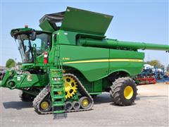 2019 John Deere S790 4WD Track Combine 