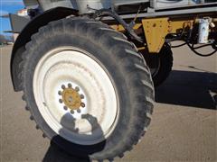 items/c5270cac36d4492b9b5641ef31266707/rogator1074cdryfertilizerspreader_90672eedb434481db62242460f1bbcfc.jpg