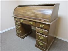 Wood Roll Top Desk 