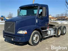 2007 Volvo VNM200 T/A Truck Tractor 