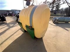 items/c5c59e5c4a9eec11b8200003fff9173c/johndeere8000seriesweighttanks_156231c5a11d4ae19f3517c8d7cd0022.jpg