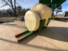 items/c5c59e5c4a9eec11b8200003fff9173c/johndeere8000seriesweighttanks_34d3d6fb89574460b84379ab708f4e14.jpg