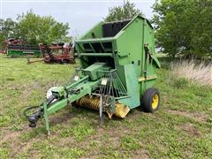 John Deere 410 4x6 Round Baler 