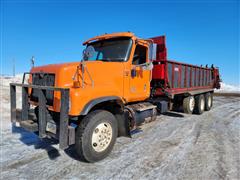 2009 International Paystar 5500i Tri/A Manure Spreader Truck 