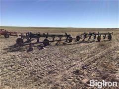 John Deere 3100 Onland Tandem 6 Bottom Plow 