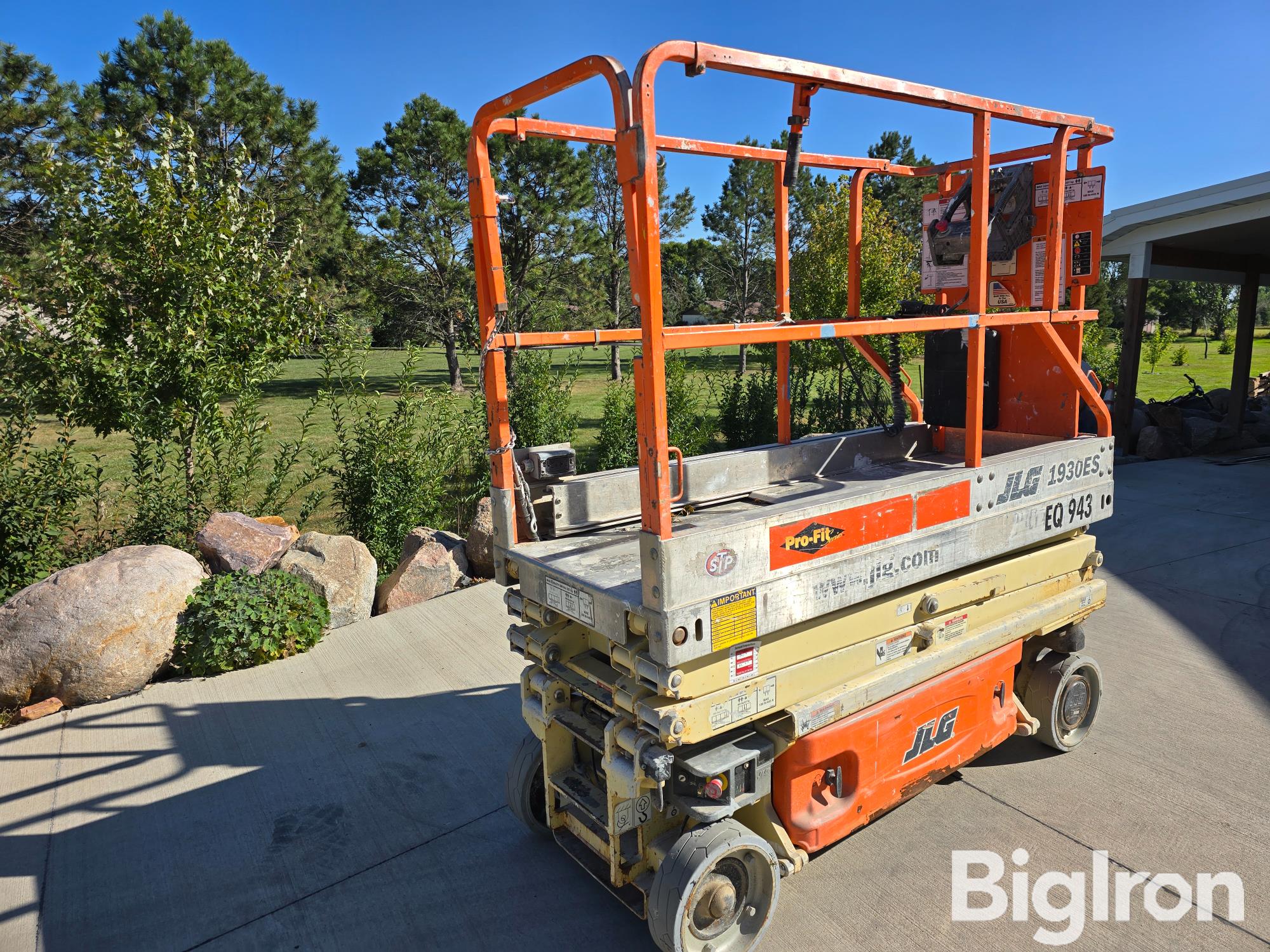 items/c6544919757aef11a4e57c1e52426949/2005jlg1930eselectricscissorlift_30f62072c9d14e28aefd9dd5daf2a12b.jpg