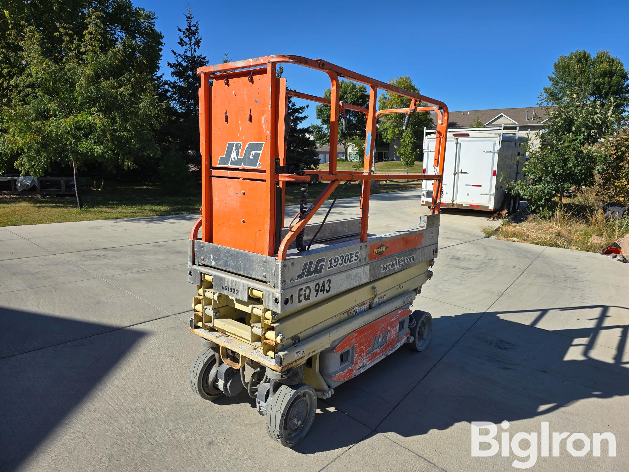 2005 JLG 1930ES Electric Scissor Lift 