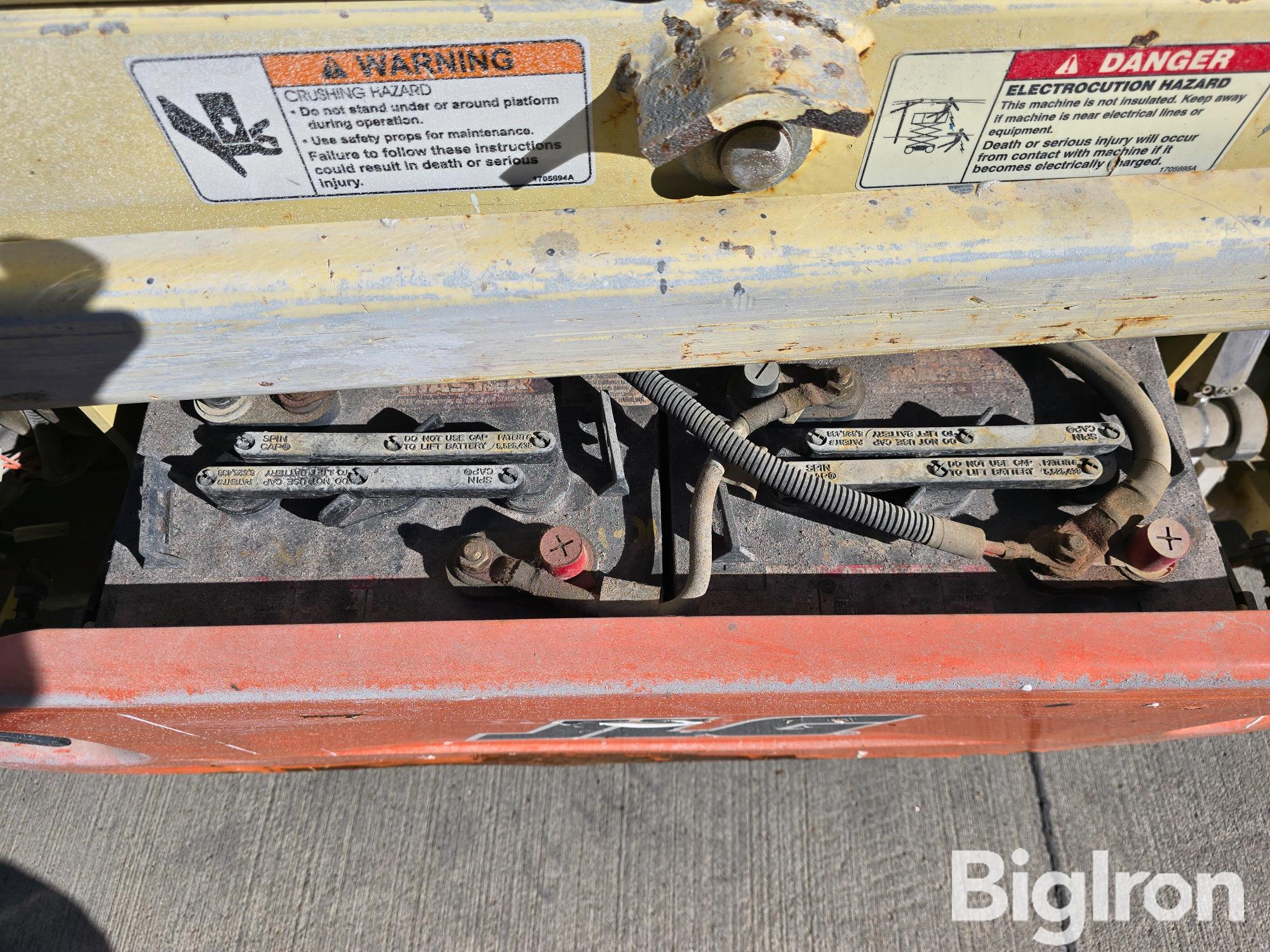 items/c6544919757aef11a4e57c1e52426949/2005jlg1930eselectricscissorlift_fcb88469fd9d4d3dbe1478eb4bd19474.jpg