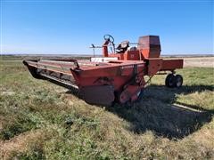 International 375 Hydrostatic Self Propelled Swather 