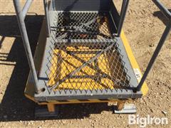 bil-jaxworkforcemanlift_41792db31a8641339e81da94041714e2.jpg