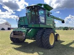 1988 John Deere 7720 Titan II Combine 