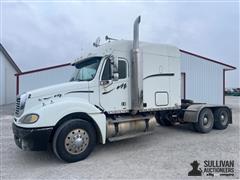 2005 Freightliner T/A Truck Tractor 