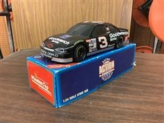 1995 Dale Earnhardt Action Winston Cup 1/24 Stock Car 