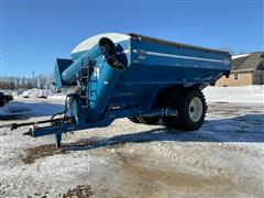 2002 Kinze 1050 Harvest Commander Grain Cart 