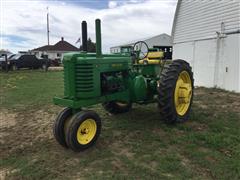 1946 John Deere GM 2WD Tractor 